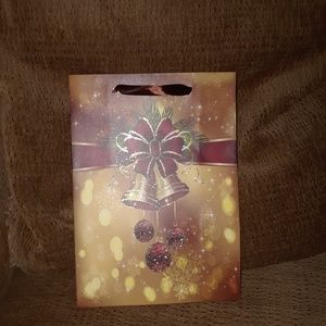 Holiday gift bags